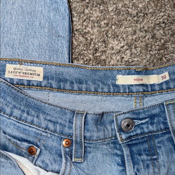 Levi's Women's Wedgie Skinny Jeans Size 30 - Picture 5 of 10